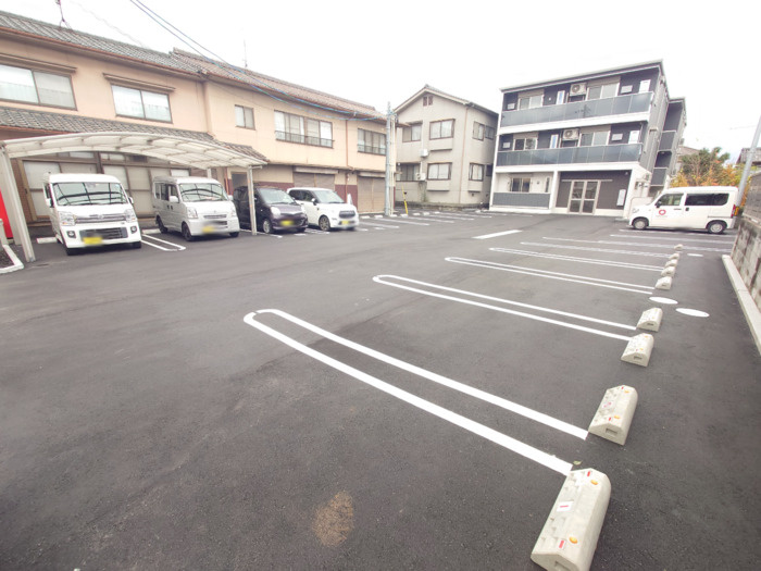 D-roomTSUCHIYAの駐車場
