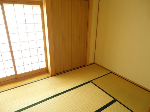 中川ハイツの和室
