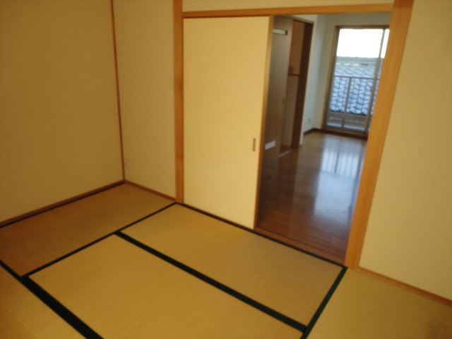中川ハイツ