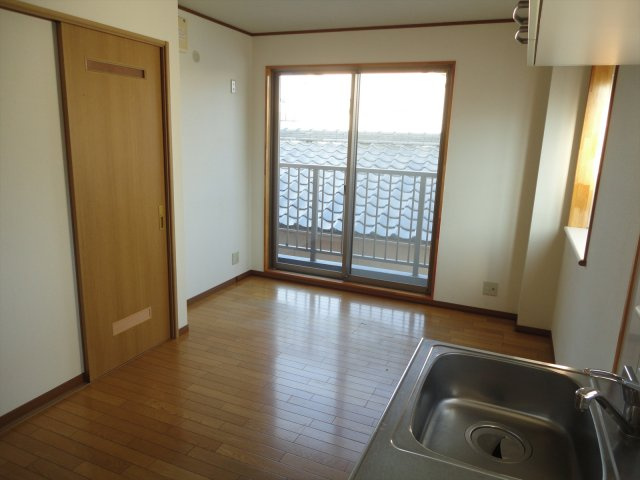 中川ハイツ