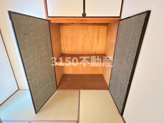 コーポ堀江の収納|和室収納