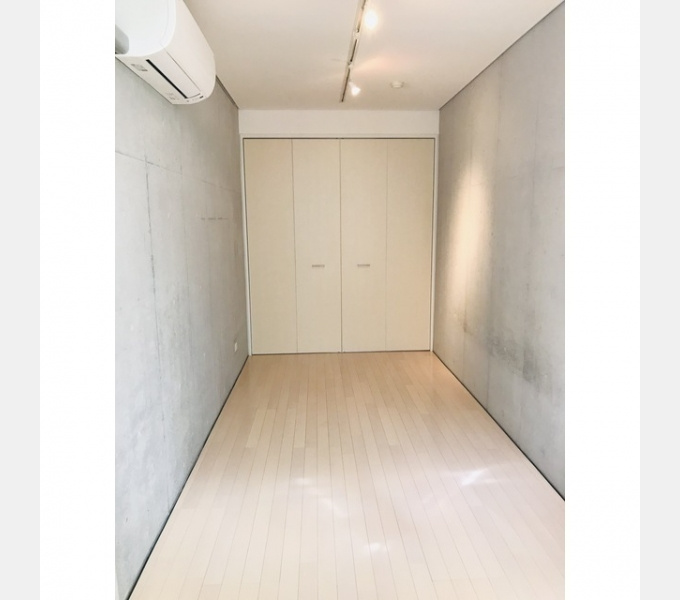 元住吉アートフラッツの洋室
