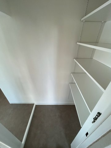 ＢＥＬＬＴＲＥＥ岡本山手の玄関