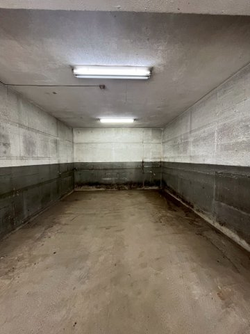 【駐車場】 | マンション翔鶴一階貸倉庫