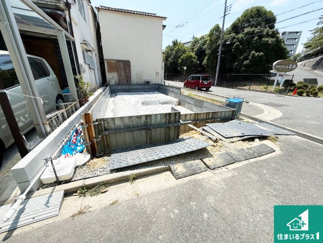 羽曳野市西浦　第2期　新築一戸建ての外観|現在の進捗状況です！順調に作業進行中、完成が待ち遠しいです！詳細の間取り等、お気軽にお問い合わせください！