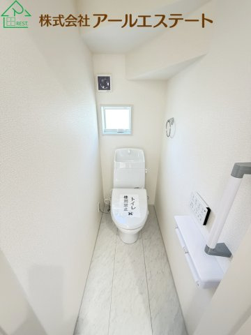 高砂市阿弥陀町北池2期　　新築戸建のトイレ