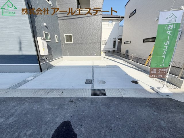 高砂市阿弥陀町北池2期　　新築戸建の駐車場