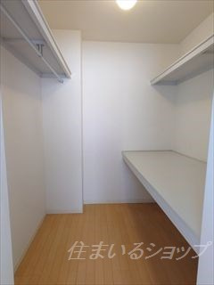 アルル　参番館の収納|ウォークインクローゼット