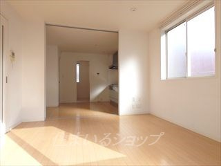 アルル　参番館の居間・リビング