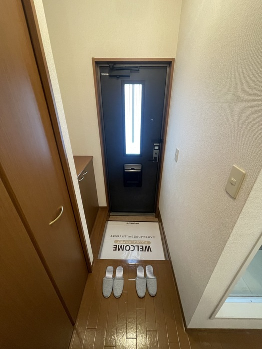 セジュールウィルの玄関