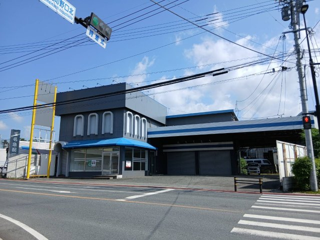 Ｒ２０８店舗の外観|外観もきれいです
