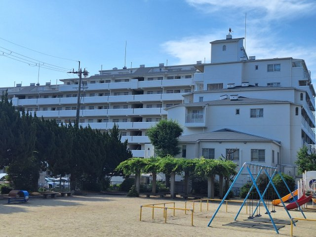 メゾン宝塚山本　