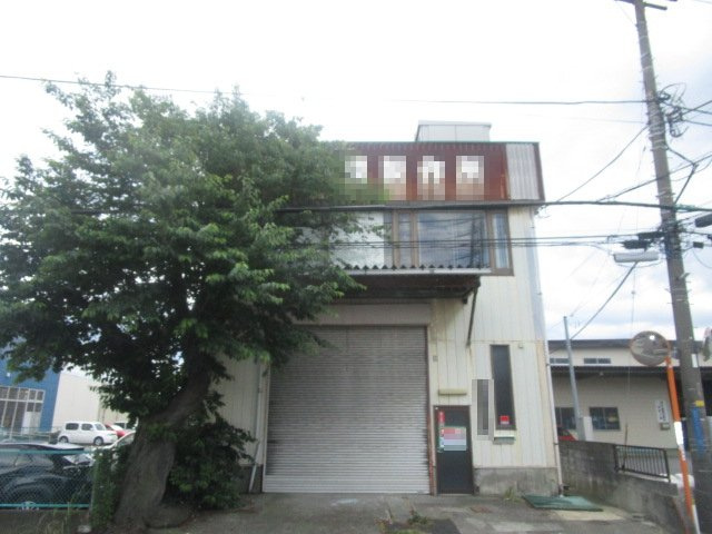 平塚市田村１丁目の倉庫