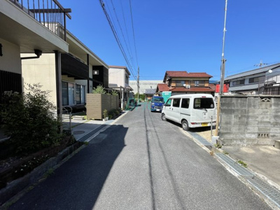 【前面道路含む現地写真】 | 守山市下之郷１丁目　第２全２棟２号棟