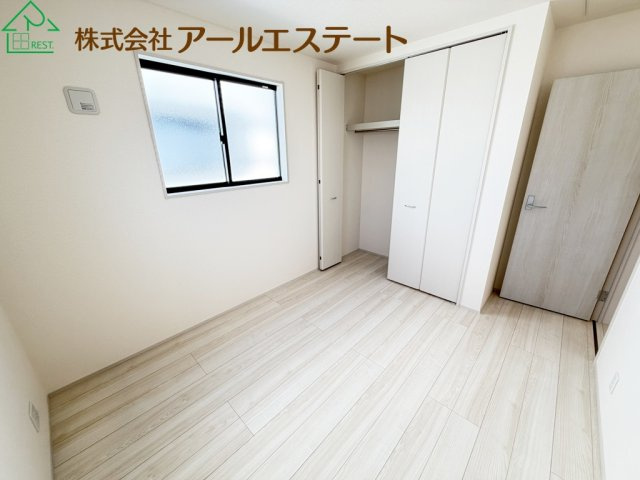 高砂市阿弥陀町北池2期　　新築戸建の洋室