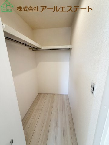 高砂市阿弥陀町北池2期　　新築戸建の収納