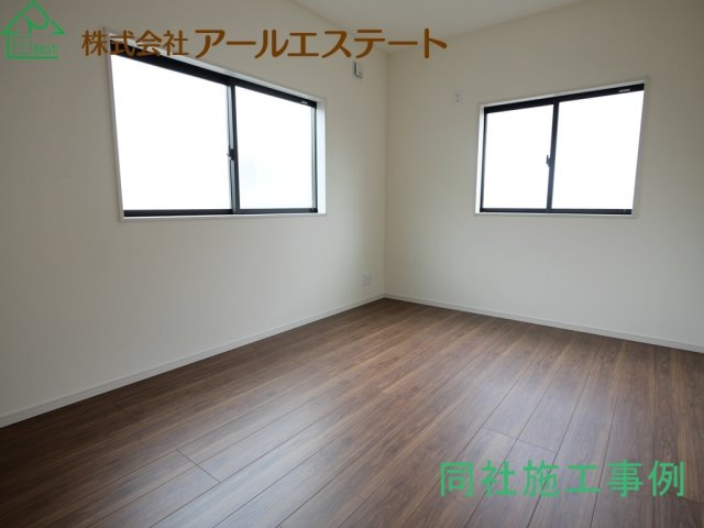 高砂市阿弥陀町北池2期　　新築戸建の寝室|同社施工事例