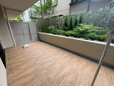 【バルコニー】 | ルピアコート大宮フィオーレ | 外からの目が気にならないバルコニーで洗濯物が干せます