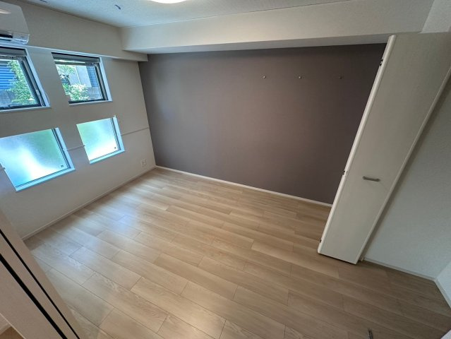 サニーレジデンス高槻本町の寝室