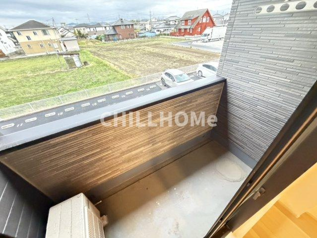 クラールのバルコニー|当社、チルホームのHPもご覧ください(^^)/物件情報多数♪