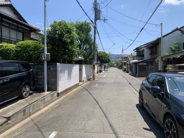 京都市左京区下鴨北園町　建築条件無し売土地の前面道路含む現地写真