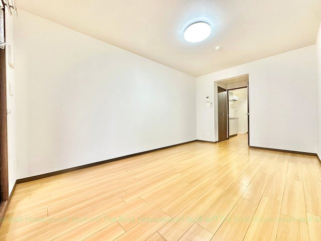 セレスティアル大曽根の洋室