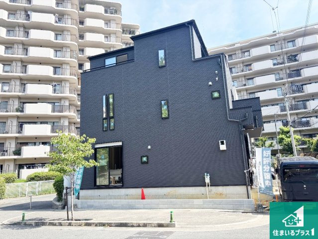 羽曳野市西浦　第1期　新築一戸建ての外観|現在建築中！落ち着いた街並みで新生活を始めることが出来そう！周辺の物件も併せてご紹介させて頂きます！