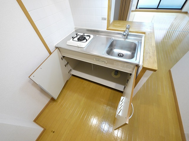 アンソレイエ　（前裁町）のキッチン|キッチンでお料理をお楽しみください