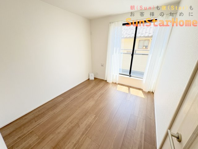 【サンスターホーム】羽村市川崎2丁目　新築省エネ住宅の洋室