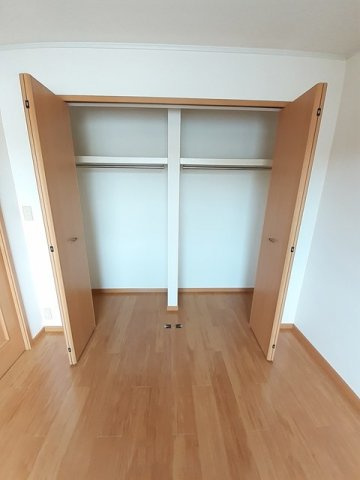 フェアリーヒルズ壱番館の収納|収納スペース豊富です☆