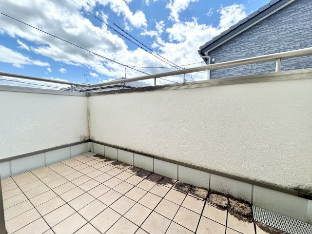 【バルコニー】 | 中古一戸建　香美市土佐山田町東本町１丁目