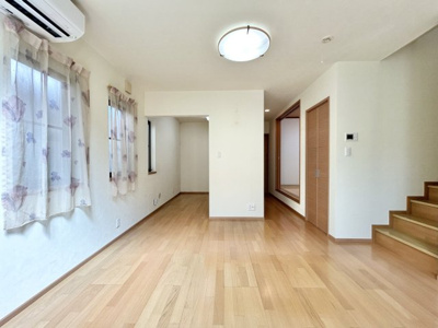 【居間・リビング】 | 中古一戸建　香美市土佐山田町東本町１丁目