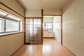 枚方市出口貸家の居間・リビング