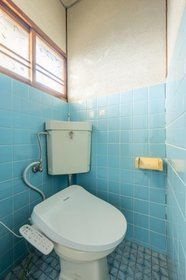 枚方市出口貸家のトイレ