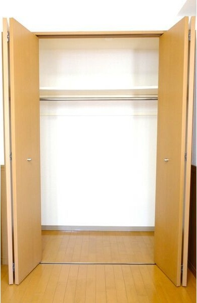 音羽壱番館SAKAEの収納|たっぷりとした収納スペースです