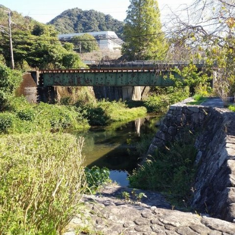 有田町岩谷川内借地店舗の周辺