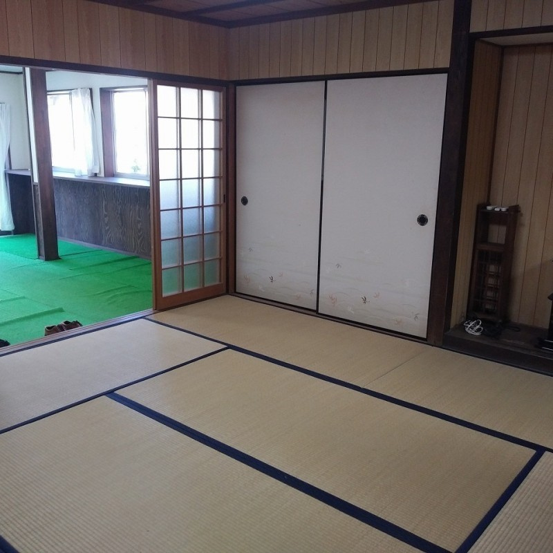 有田町岩谷川内借地店舗の和室