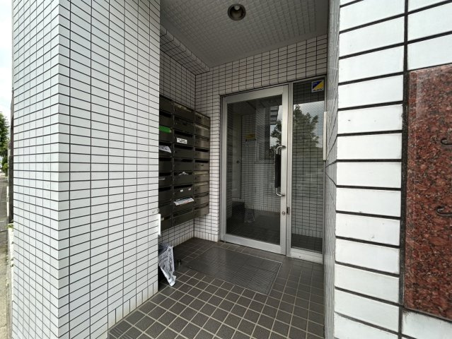【エントランス】