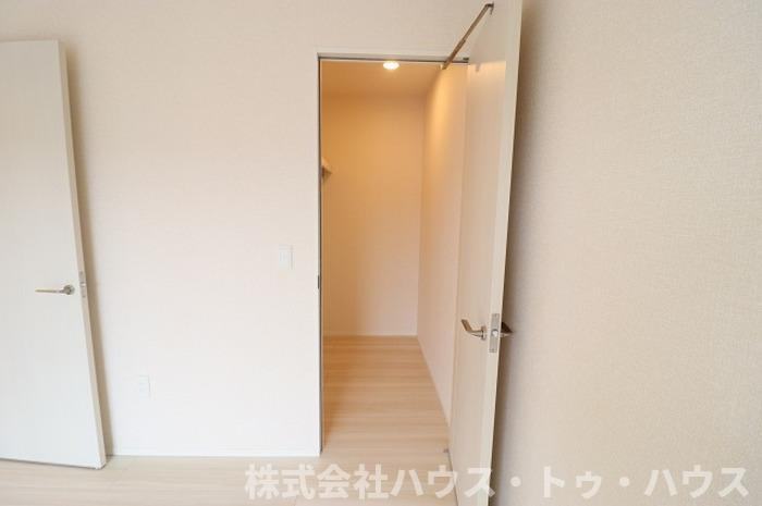 アベニュー　Ｂの収納
