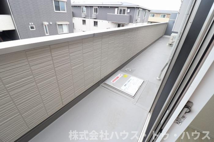 アベニュー　Ｂのバルコニー