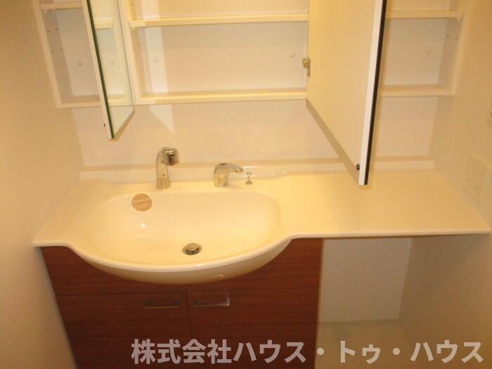 イーグレット　Dの独立洗面台