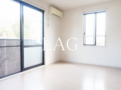 【居間・リビング】 | コースト京葉 | 洋室のお部屋です。