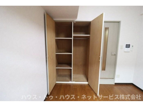 コンフォール小泉の収納