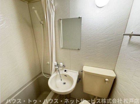 コンフォール小泉の洗面所