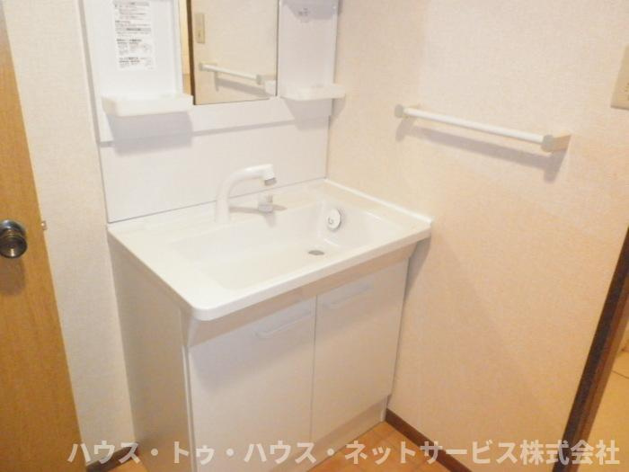 パインツリーコートの洗面所
