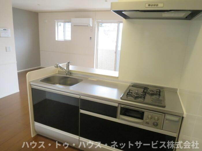 パインヒルズ胡録台のキッチン