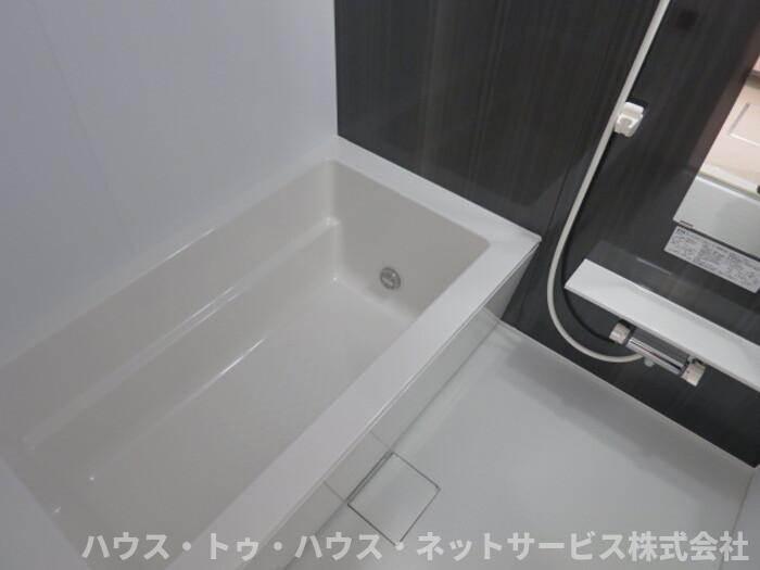 パインヒルズ胡録台の浴室