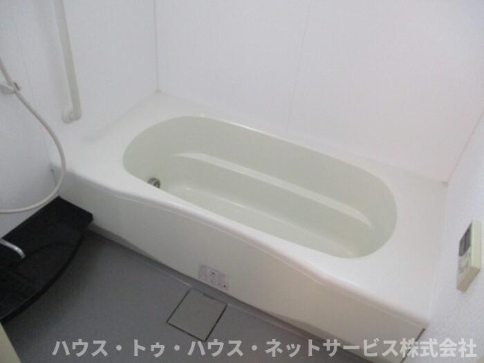 リビングタウン南花島　Ｃの浴室