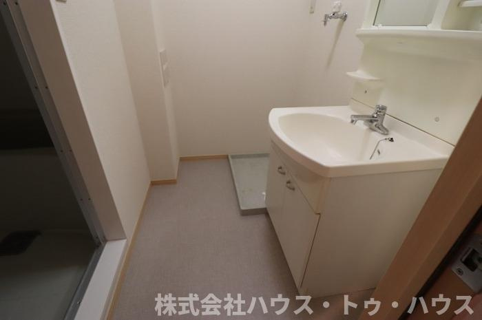 ロイヤルコートの独立洗面台