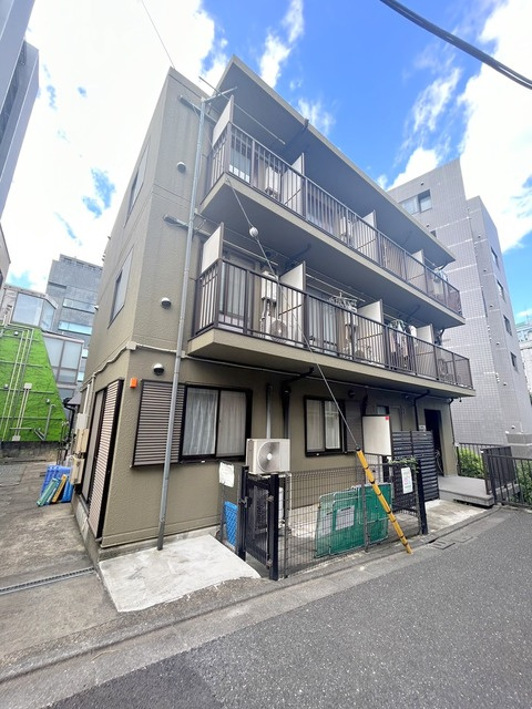 パイン南青山の外観|★表参道駅徒歩圏内★綺麗な外観です★